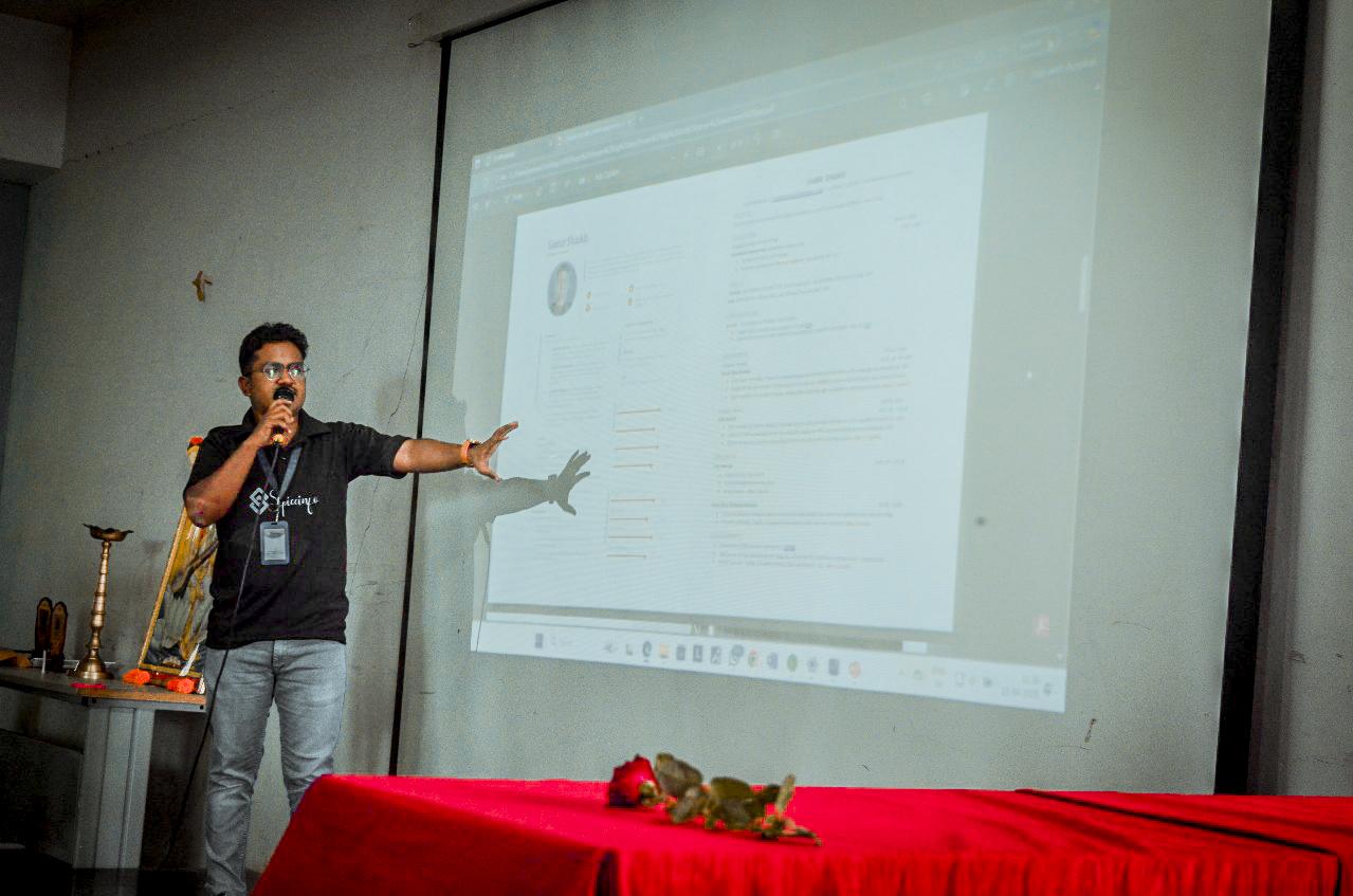 Integrate with over 1,000 project management apps